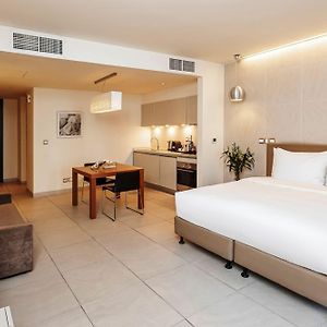 Studio con letto king size
